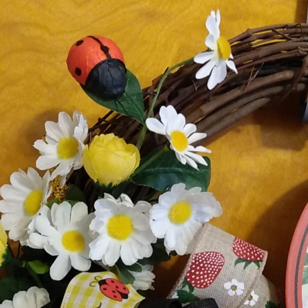 Welcome Ladybug Wreath